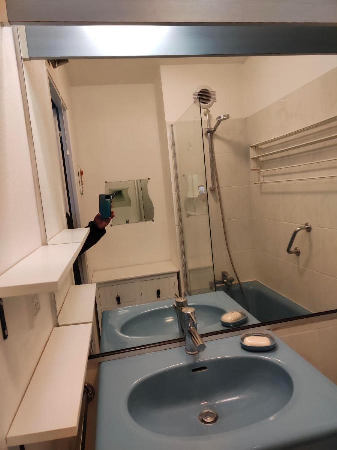 Appartement 2 Pieces Avec Une Grande Terrasse, 3 Etoiles, Wifi, Box Pour Vehicule Et Velos Les Sables-dʼOlonne Buitenkant foto